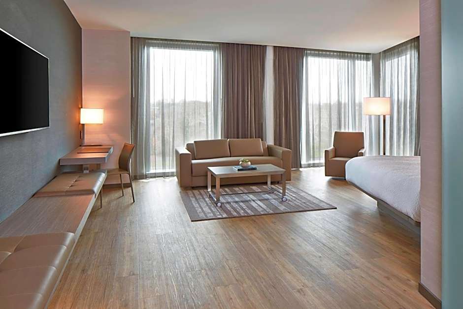 AC Hotel by Marriott Columbus Dublin