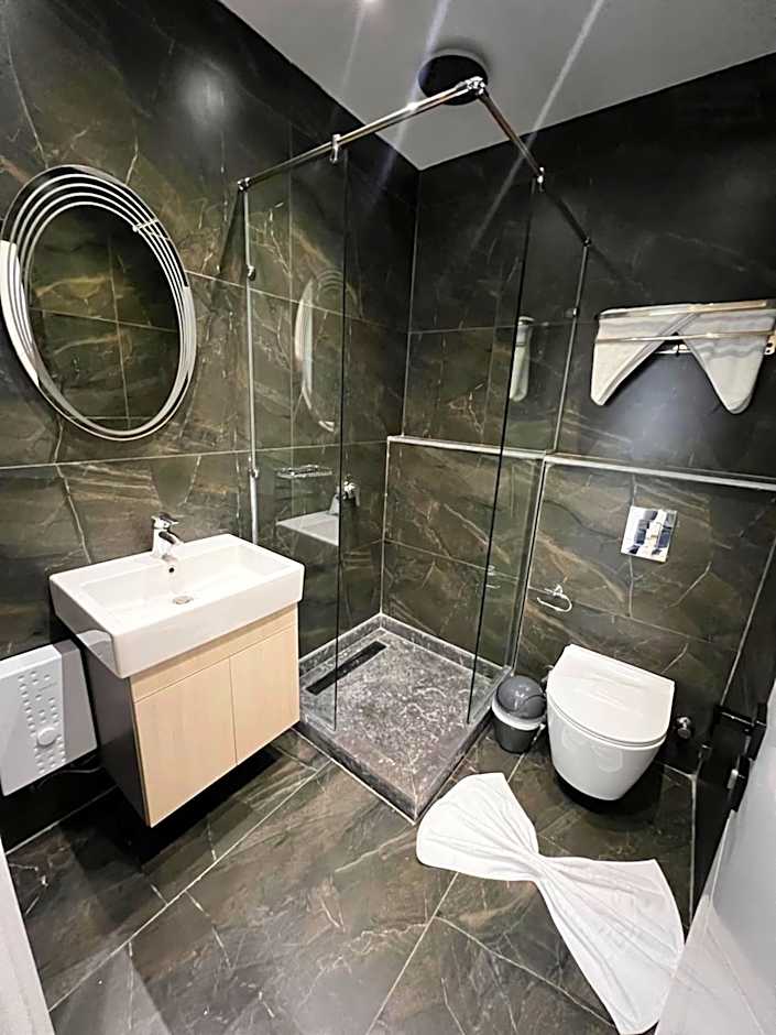 Onyx Pyramids Boutique Hotel