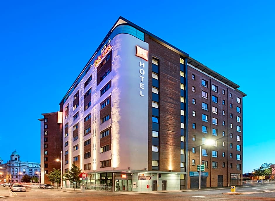 Ibis Belfast City Centre