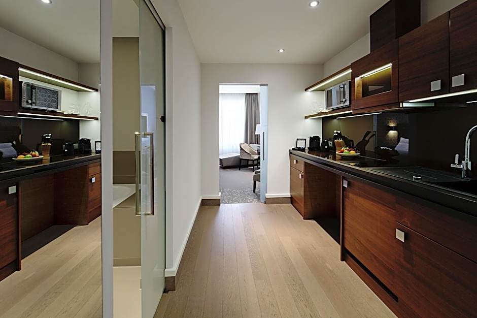 Hotel Maximilian’s