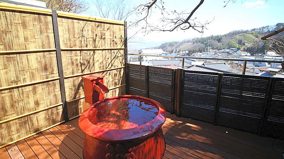 Uematsuya Ryokan Hotel