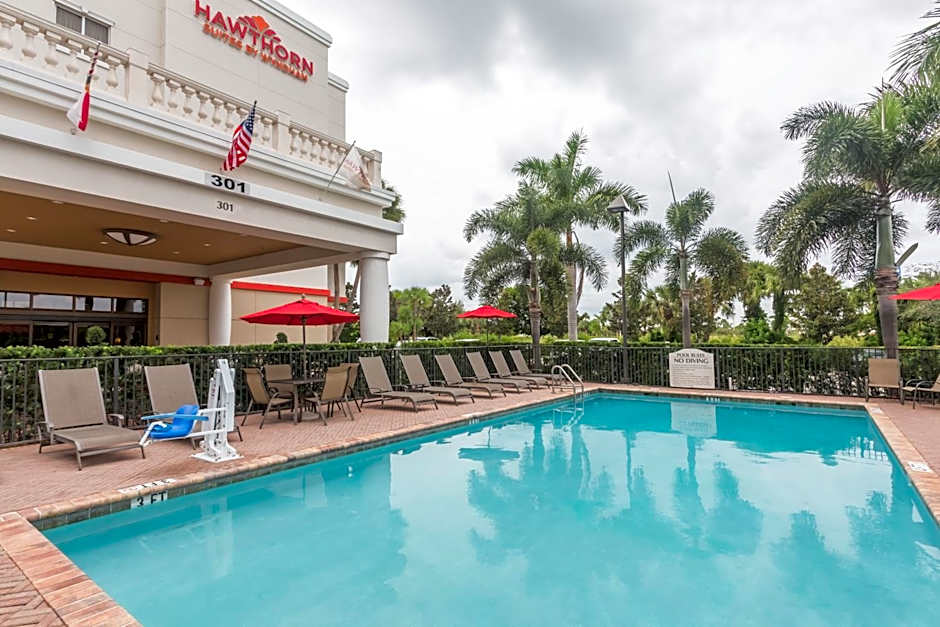 Hawthorn Extended Stay by Wyndham West Palm Beach