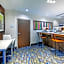 Holiday Inn Express And Suites Tulsa Northeast - Owasso By IHG