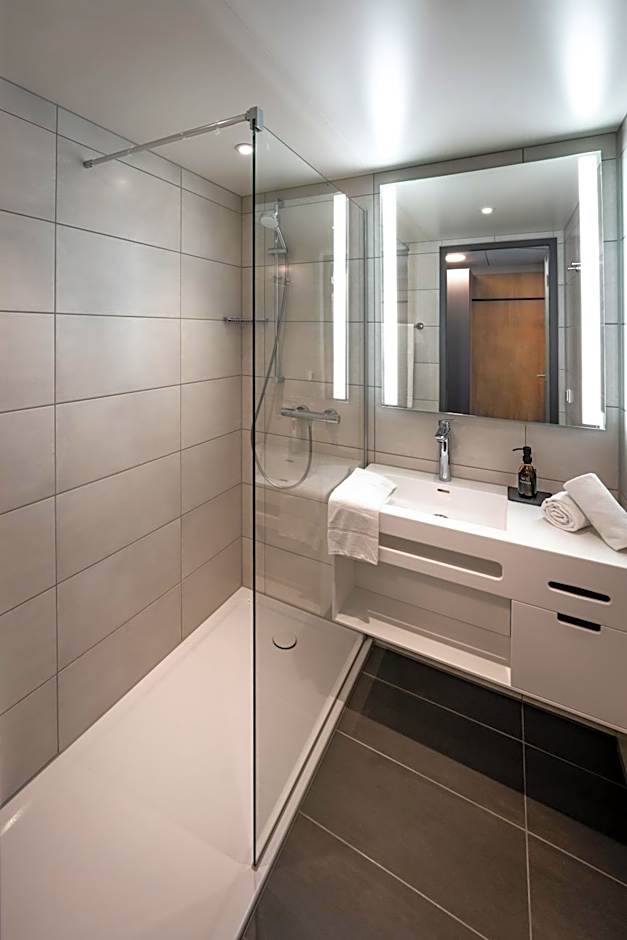 LOGINN Hotel Stuttgart Zuffenhausen