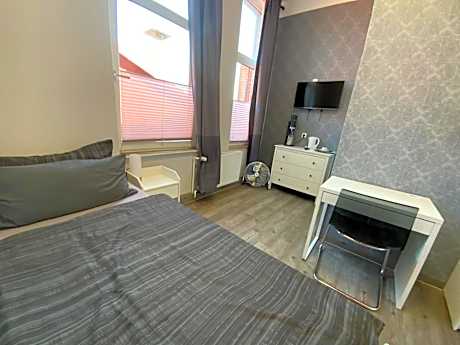 Single Room with Shower