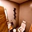 PJ Hotel Cerklje - 5min to Airport - Free Parking