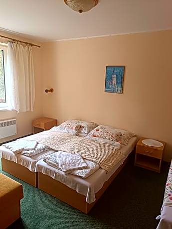 Quadruple Room with Balcony