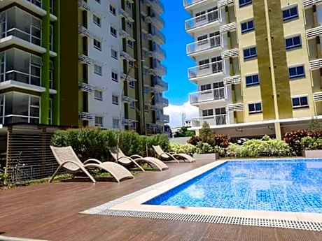 Cozy Mesaverte Condo Residences