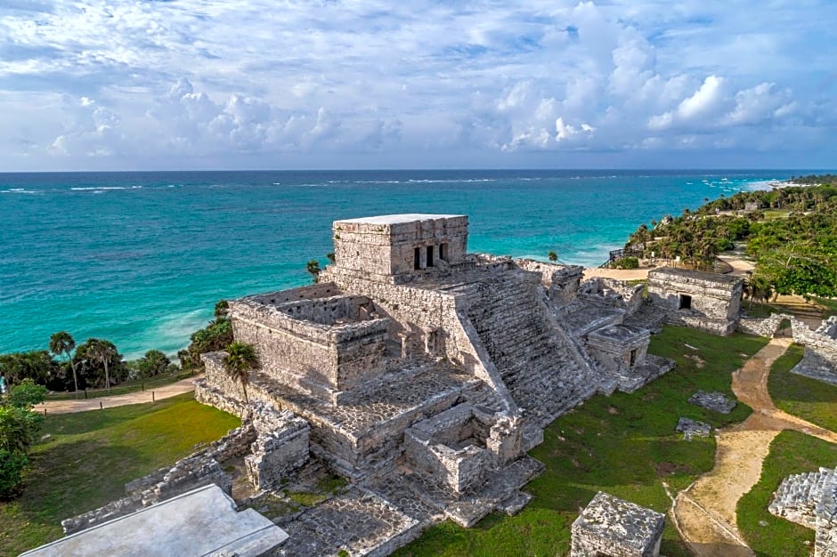Lobo Inn Tulum