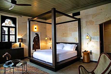 Suite with French Balcony