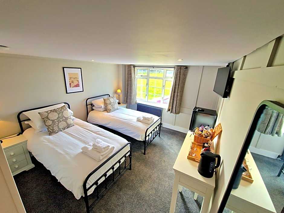 Dormy House Hotel