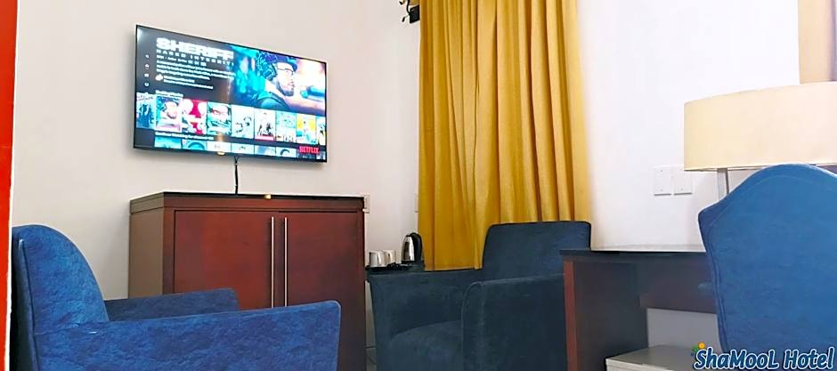 ShaMooL Hotel