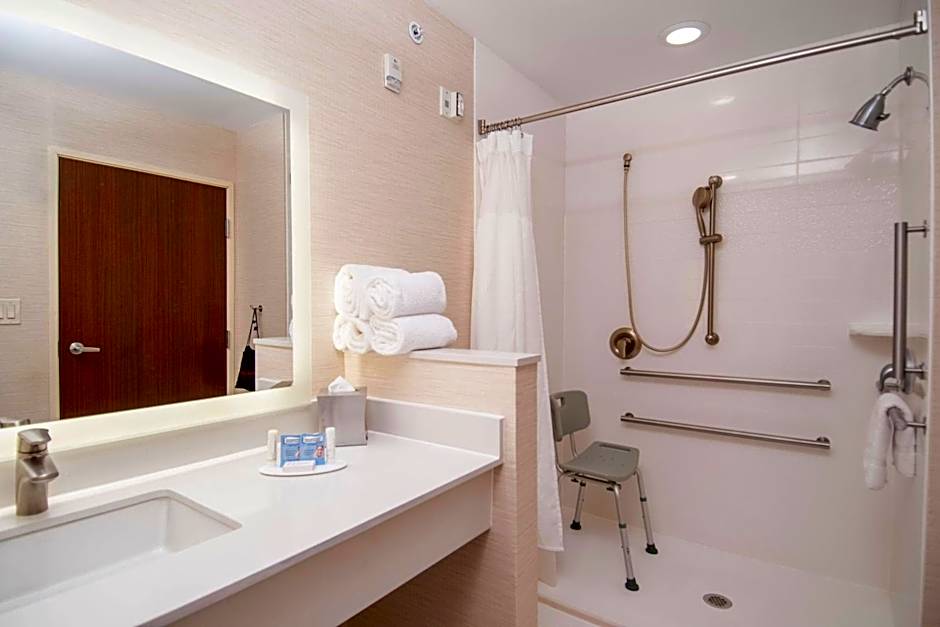 Fairfield Inn & Suites by Marriott Dallas Plano North