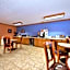 Quality Inn & Suites Grinnell near University