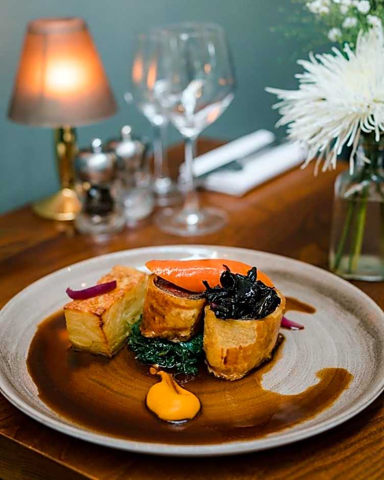 Purchases Restaurant & Accommodation