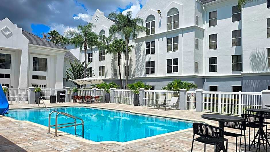 SureStay Plus by Best Western Orlando Lake Buena Vista