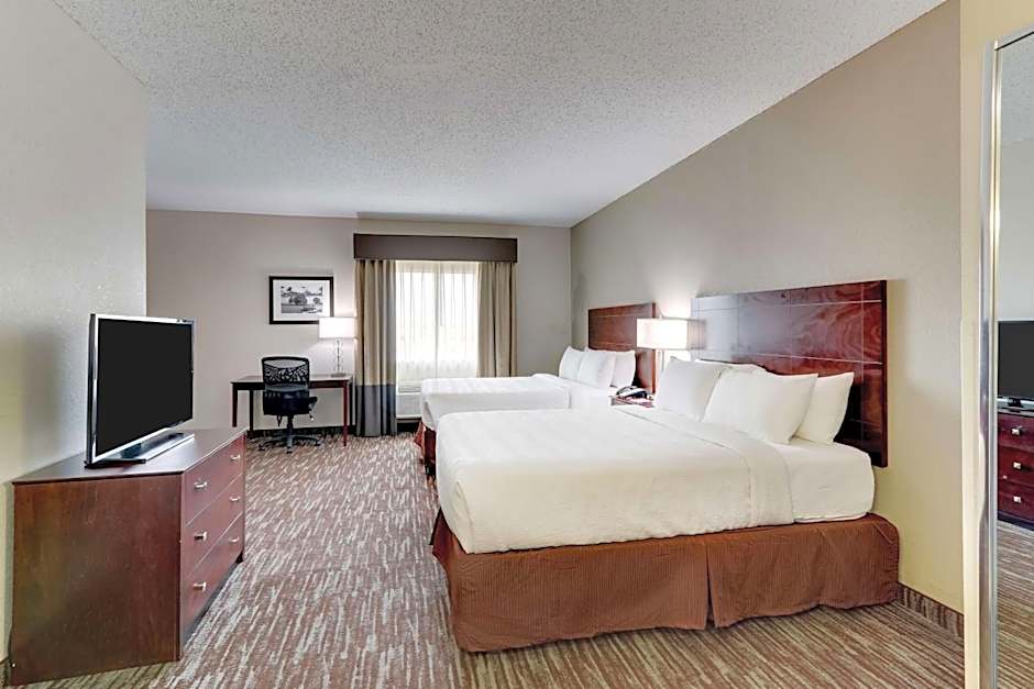 Best Western Plus University Inn & Suites