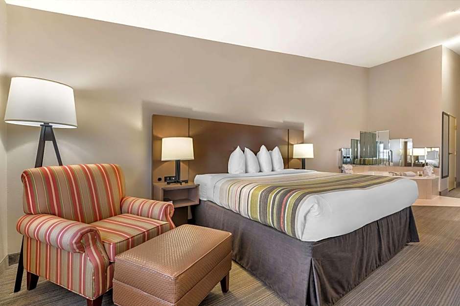 Country Inn & Suites by Radisson, Watertown, SD