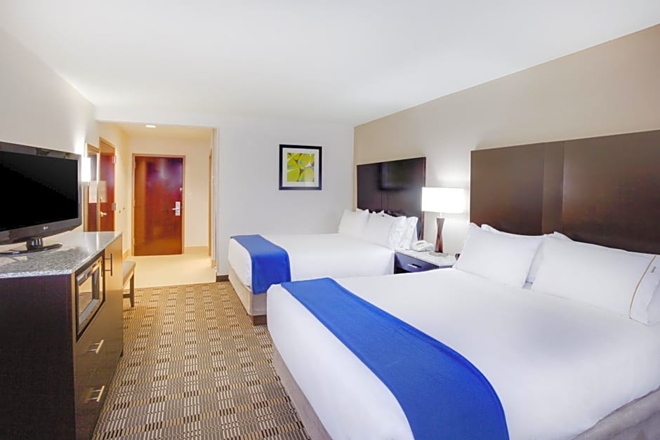 Holiday Inn Express Hotel & Suites Mebane