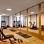 ALEX - Lakefront Lifestyle Hotel & Suites