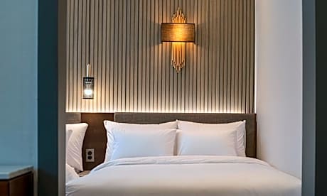 Family Suite with Mountain Veiw +  Free Breakfast for 2 people