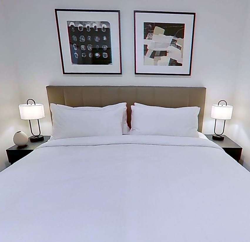 Level Long Beach - East Village