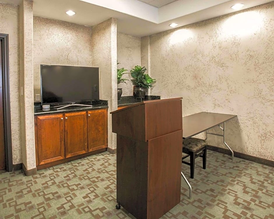 Sleep Inn & Suites Hwy 290/Nw Freeway
