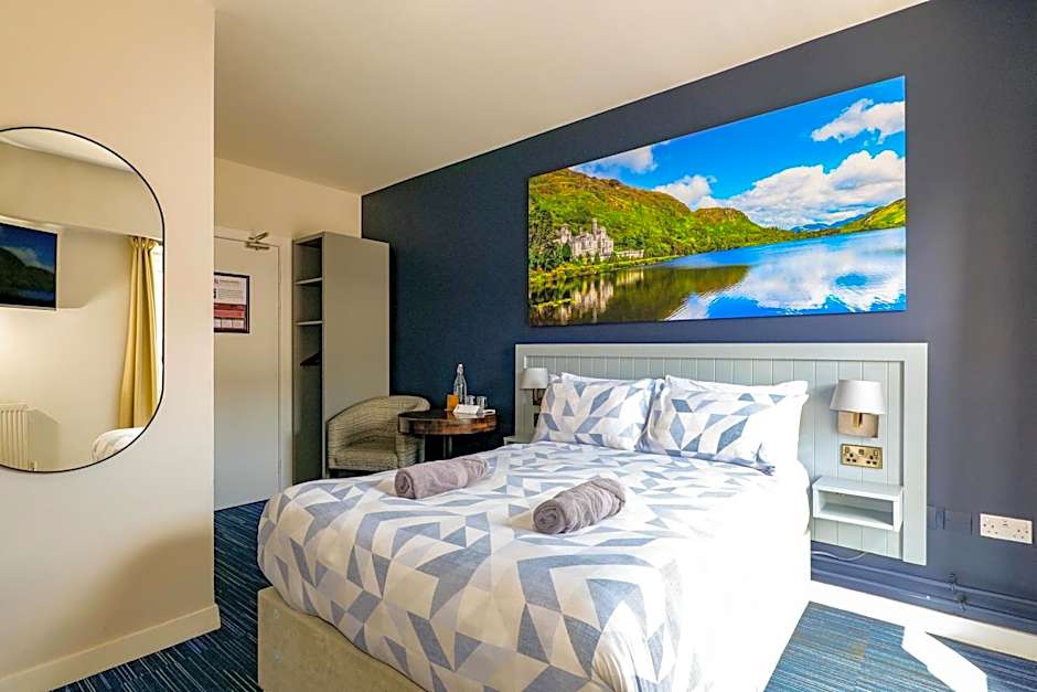 Kinlay Hostel Eyre Square - Best Hostel in Ireland 2025