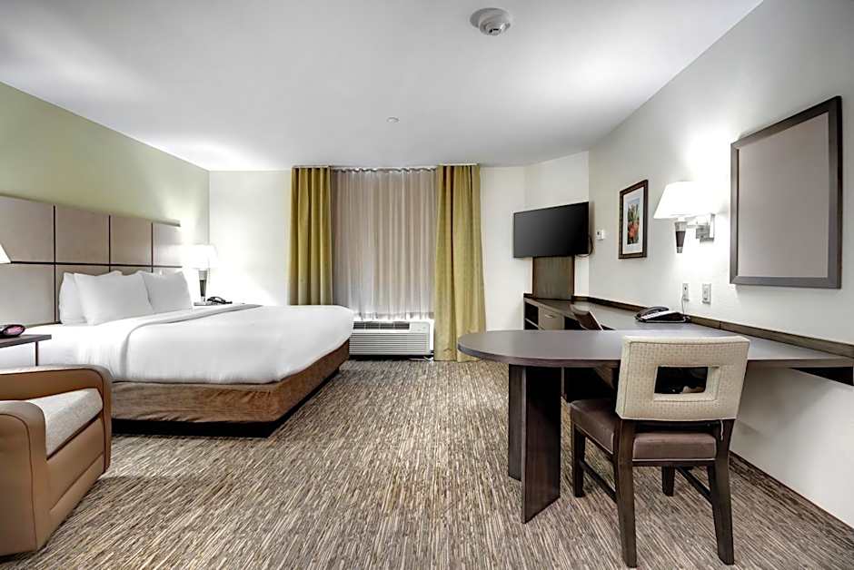 Photo 1 of 7 of Studio 1 King Bed Suite