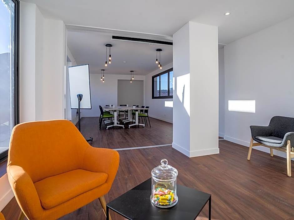 Campanile Marseille Est - Aubagne