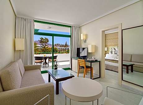 Suite (2 Adults)
