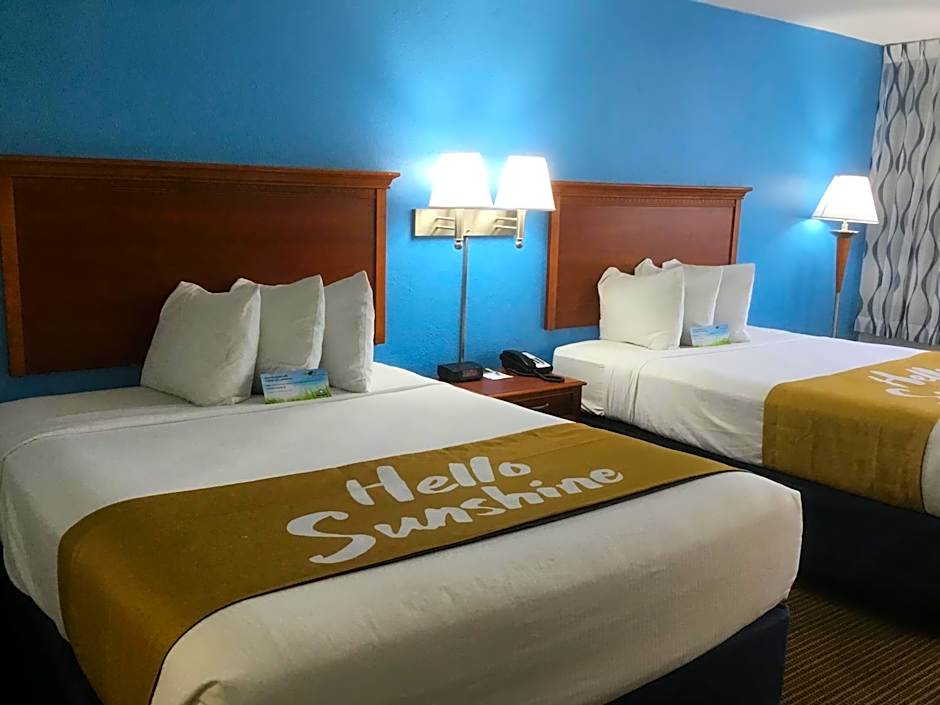 Days Inn & Suites by Wyndham Tallahassee Conf Center I-10