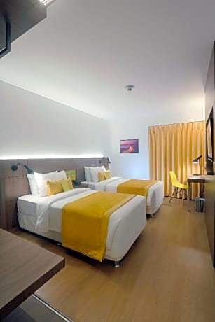 2 Single Beds Non-Smoking Pet Friendly Room Mini Bar Coffee And Tea Maker Terrace Full Breakfast