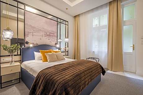 Astoria Boutique Suites- Best Location by BQA