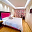 Comfy Boutique Hotel