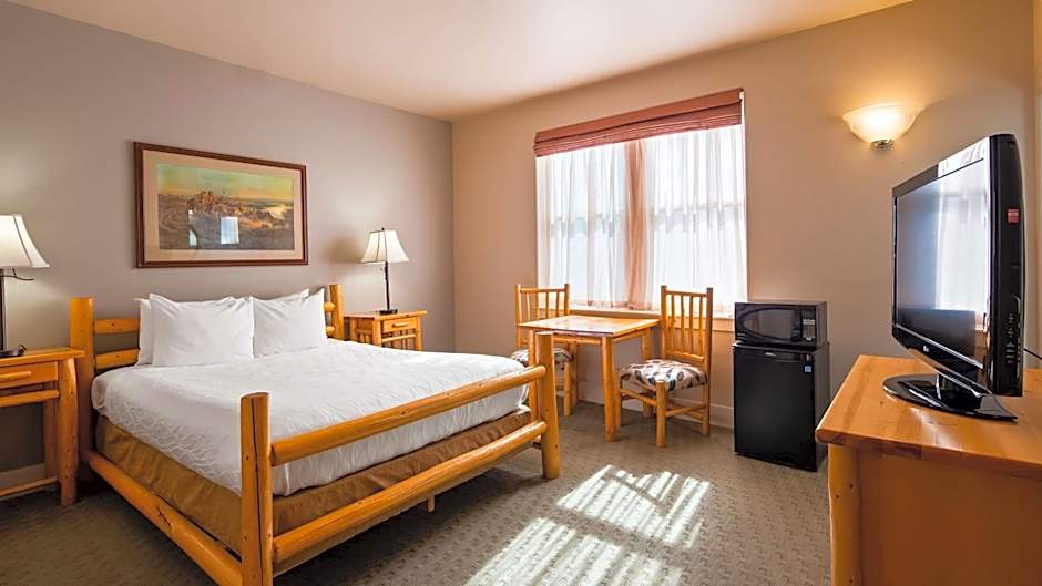Best Western Plus Plaza Hotel