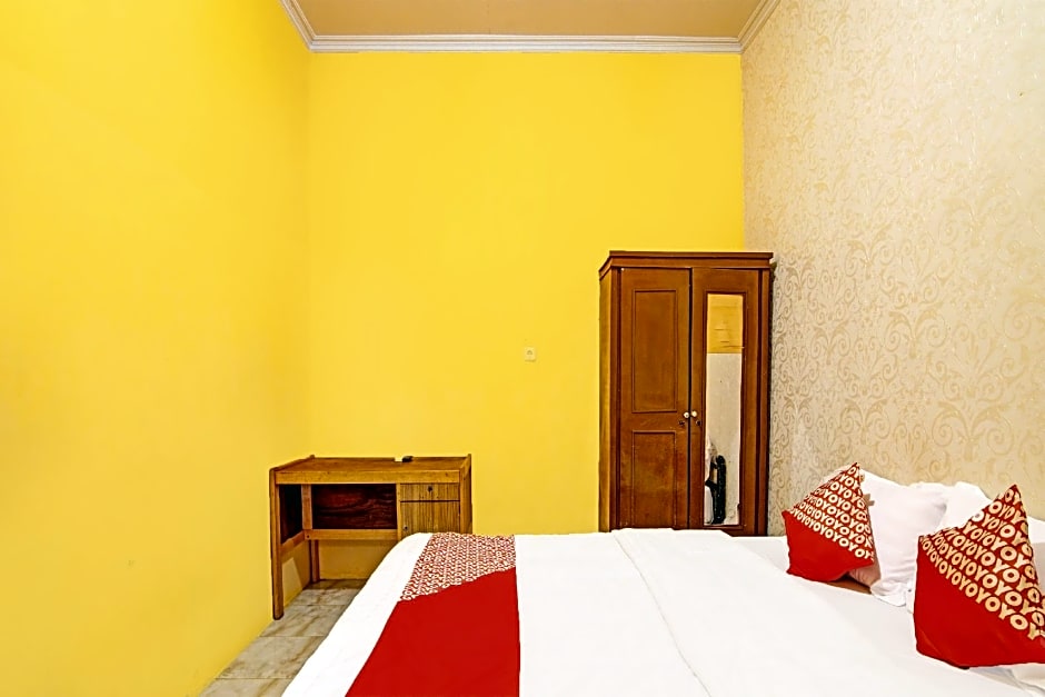 OYO 91921 Homestay Keluarga Syariah
