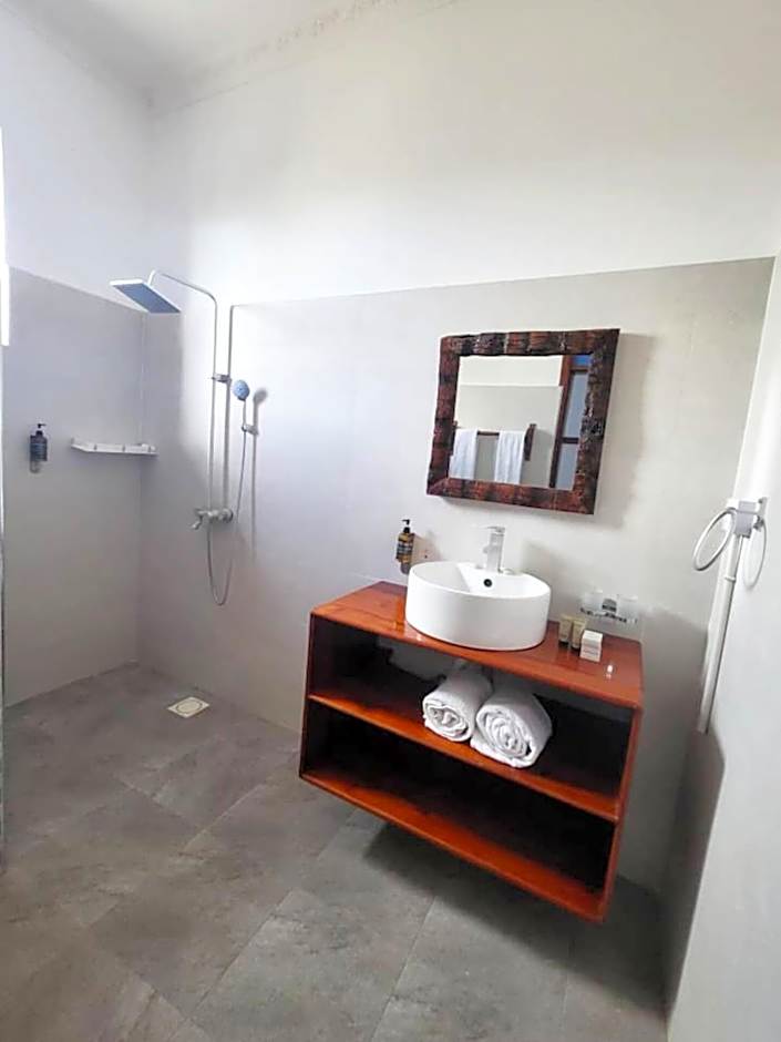 Mimi na wewe villa
