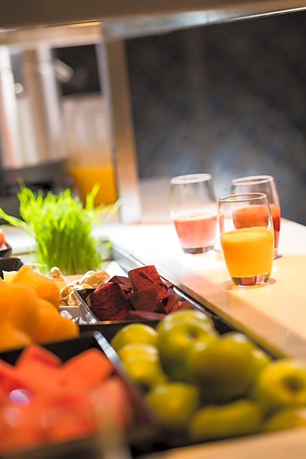 PARKROYAL Darling Harbour