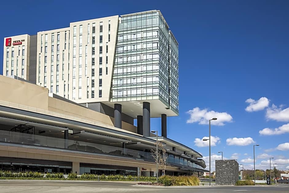 Fiesta Inn Express Queretaro Constituyentes