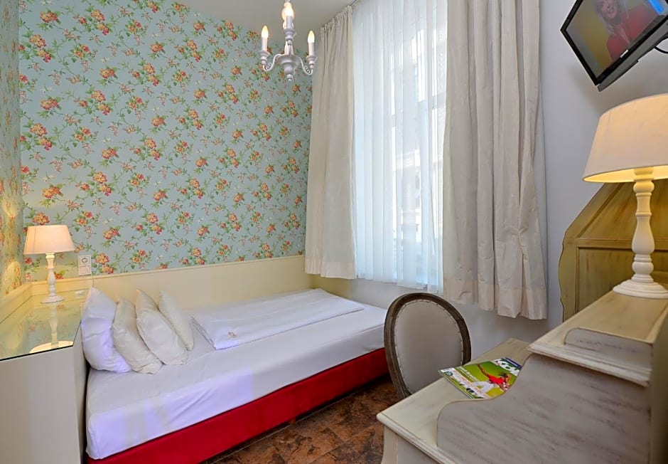 Hotel Domstern