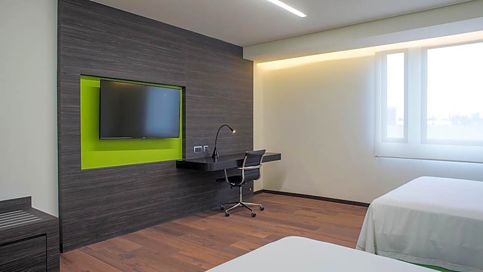 Holiday Inn Express Mexico Aeropuerto By IHG