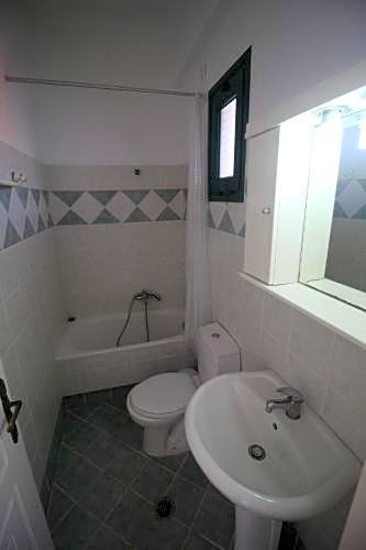 UMBRELLA BEACH APARTMENTs