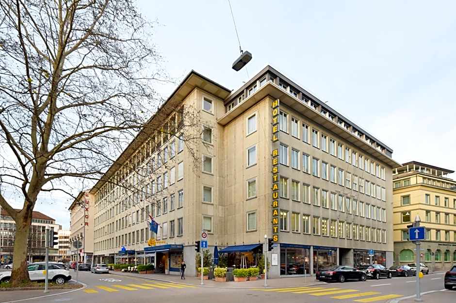 Glarnischhof by TRINITY