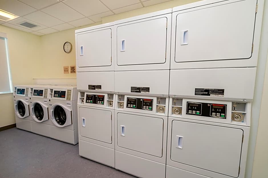 Element Sacramento Airport