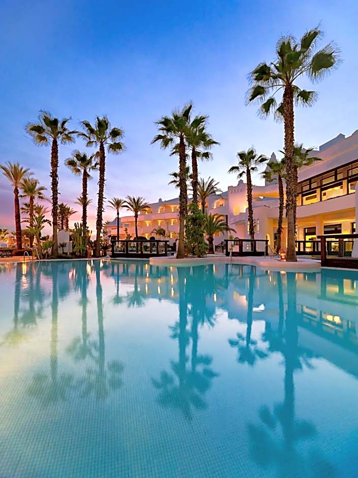 H10 Estepona Palace