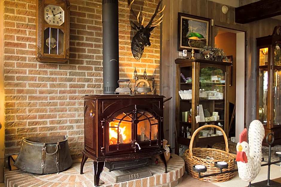 Le Petit Clocher Gite Touristique B & B