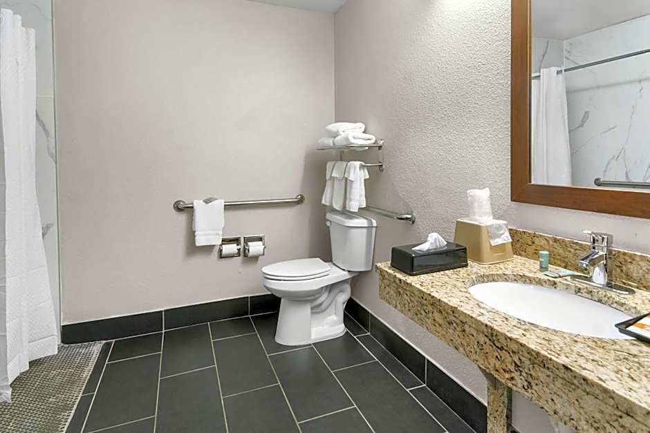 SureStay Plus by Best Western Benbrook Fort Worth