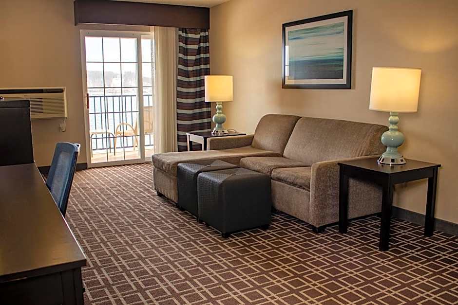 Holiday Inn Express Le Claire Riverfront-Davenport By IHG