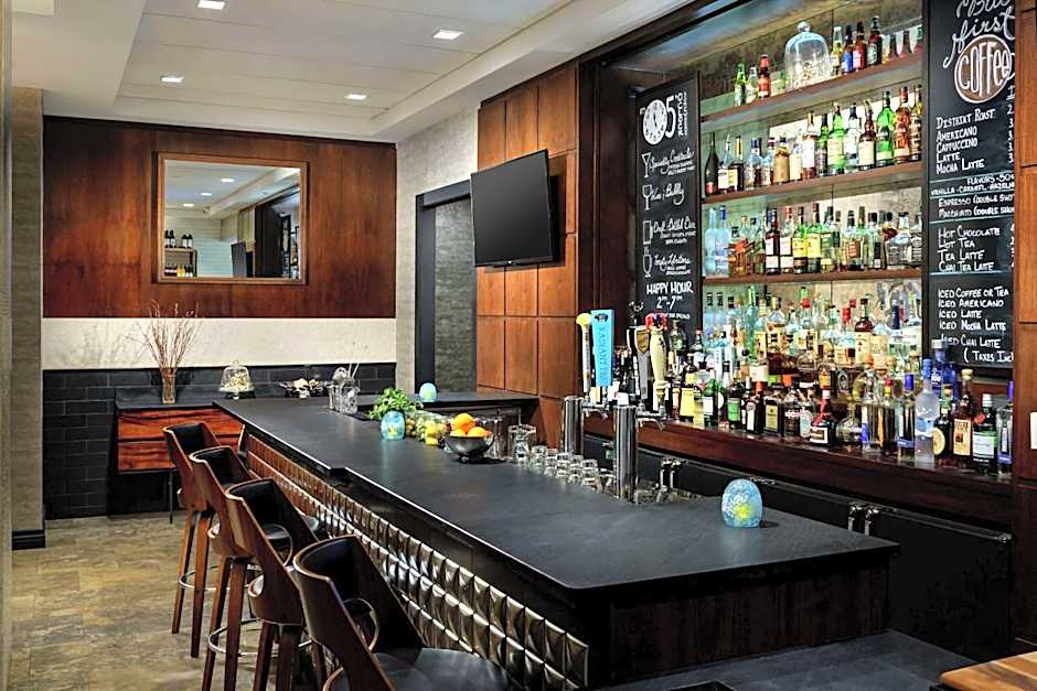 Distrikt Hotel New York City, Tapestry Collection by Hilton